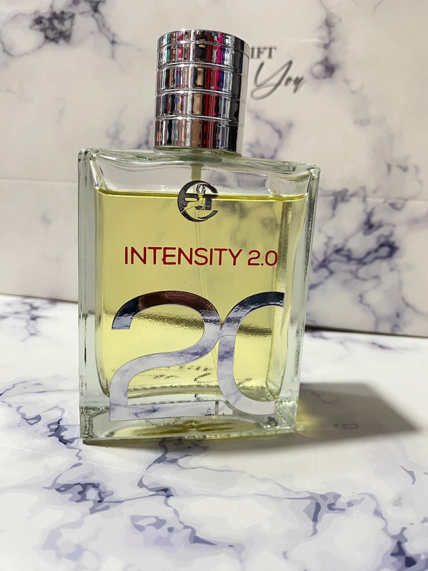 ادکلن مردانه و زنانه عطر۱۰۰INTENSITY 20 میلی لیتر آر تی